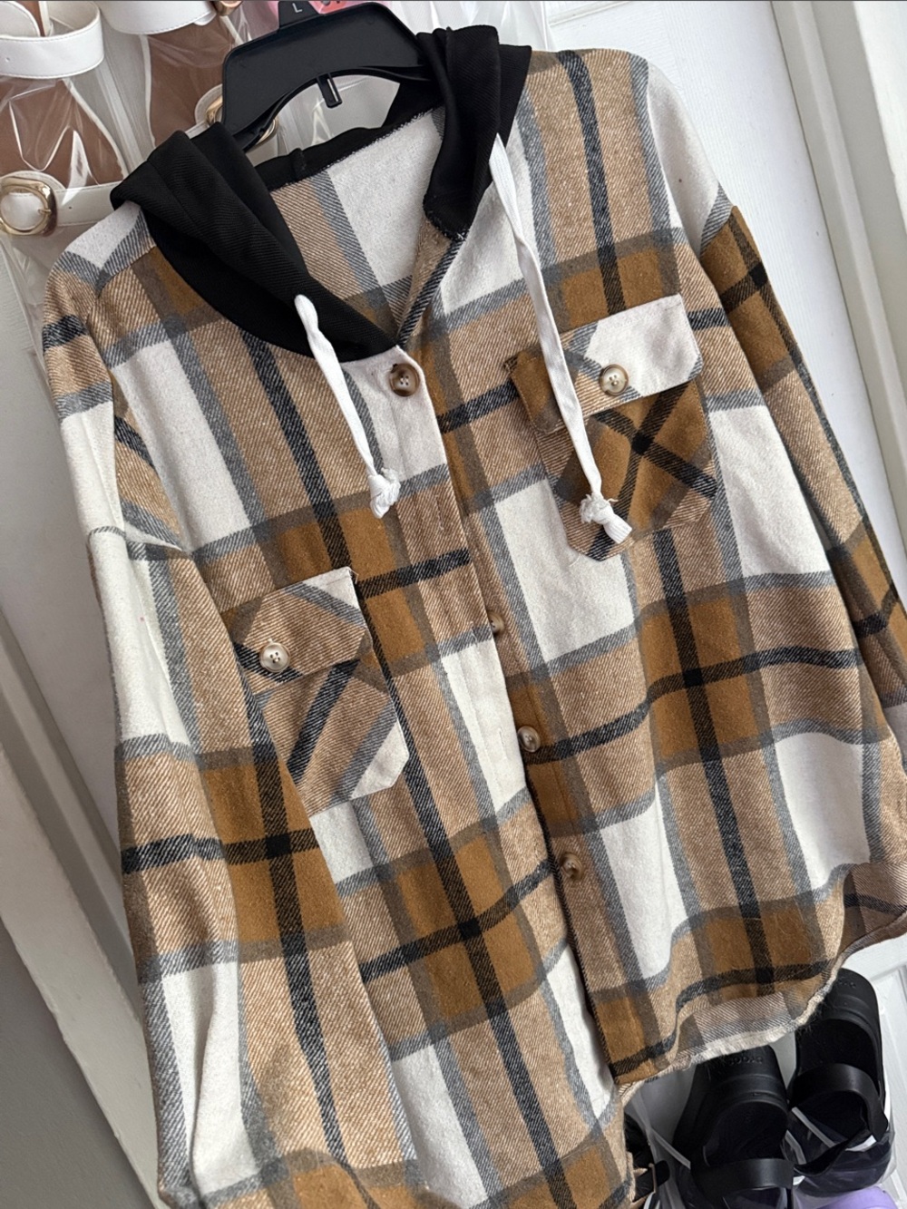 Plaid Button-Up Hoodie Shirt Jacket - White & Mustard Plaid